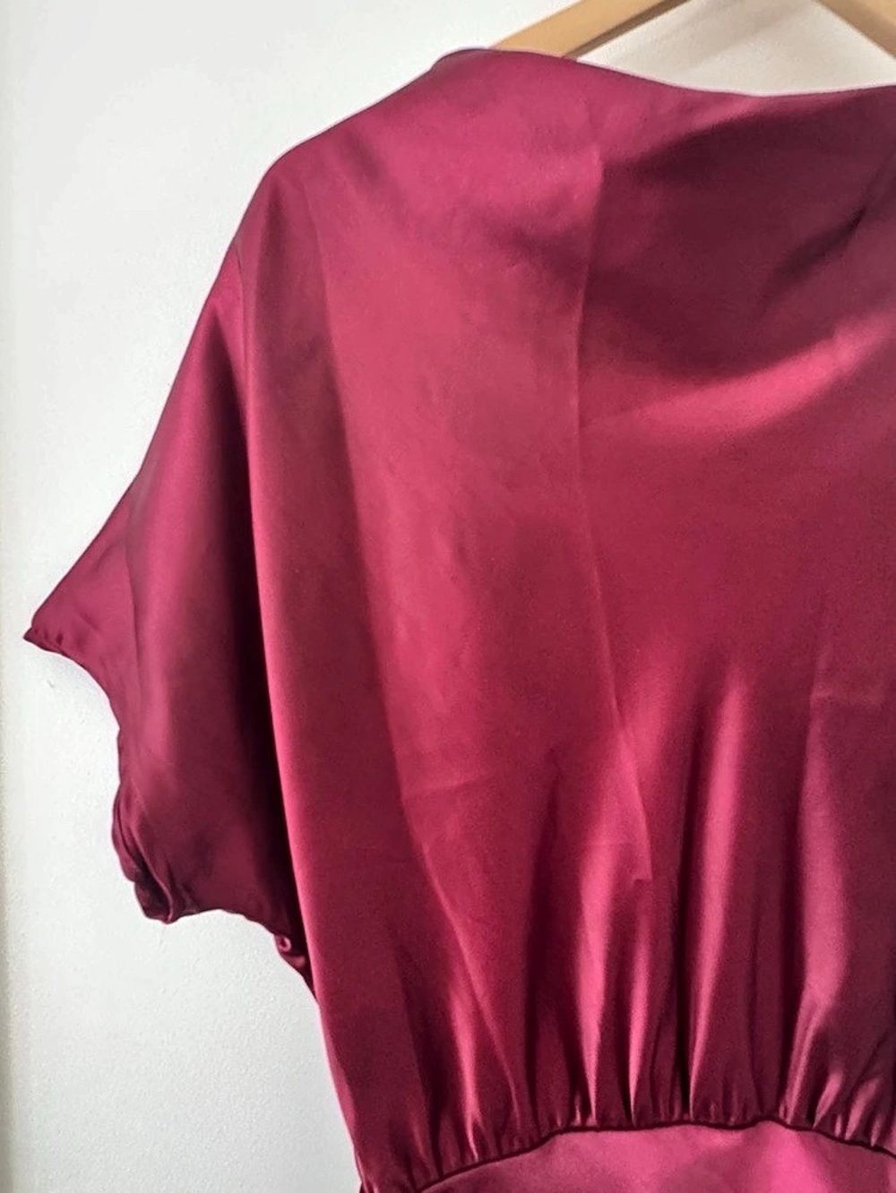 Burgundy Satin Blouson Maxi Dress Side Slit Size S Made in USA - Picture 9 of 11